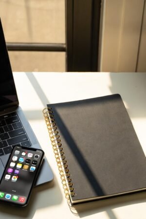 Mindful tech tips for daily use promoting balanced screen time and intentional technology habits