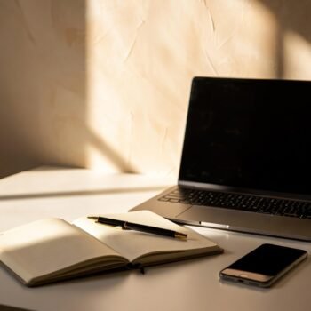 Digital Minimalism to Boost Focus